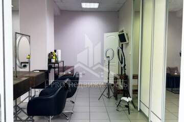 Салон красоты, 47,3 м², 1/3 эт.