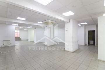 Помещение своб.назн., 371,8 м², 1/6 эт.